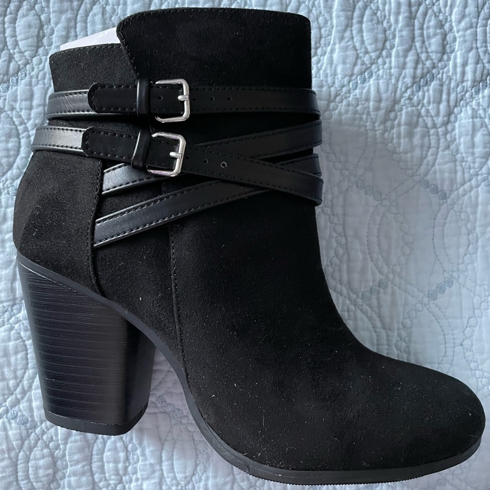 Torrid Black Booties size 9W